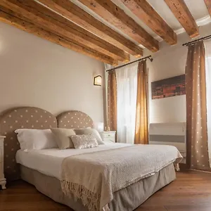https://corte-contarina-san-marco-apartment-rr.hotelslidodijesolo.com